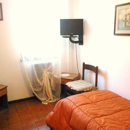 Bredina Hotel Sale Marasino