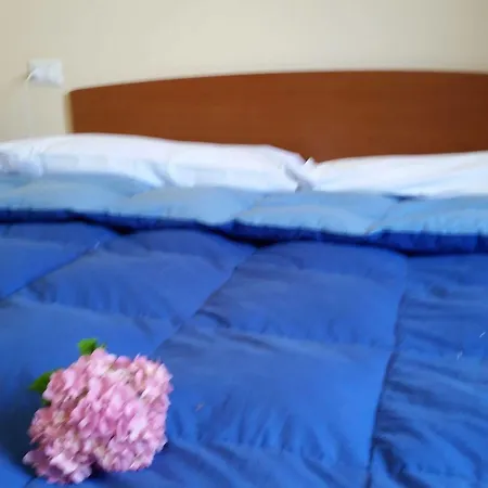 Bredina Hotel Sale Marasino